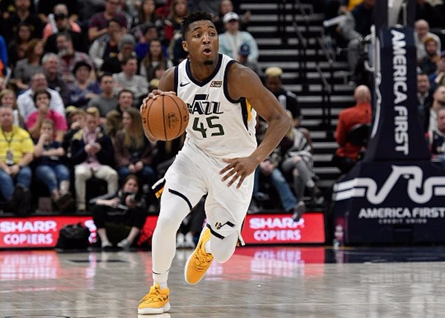 赖某一位球 赖某一位球