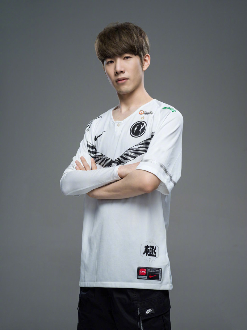 内的纵深突 内的纵深突